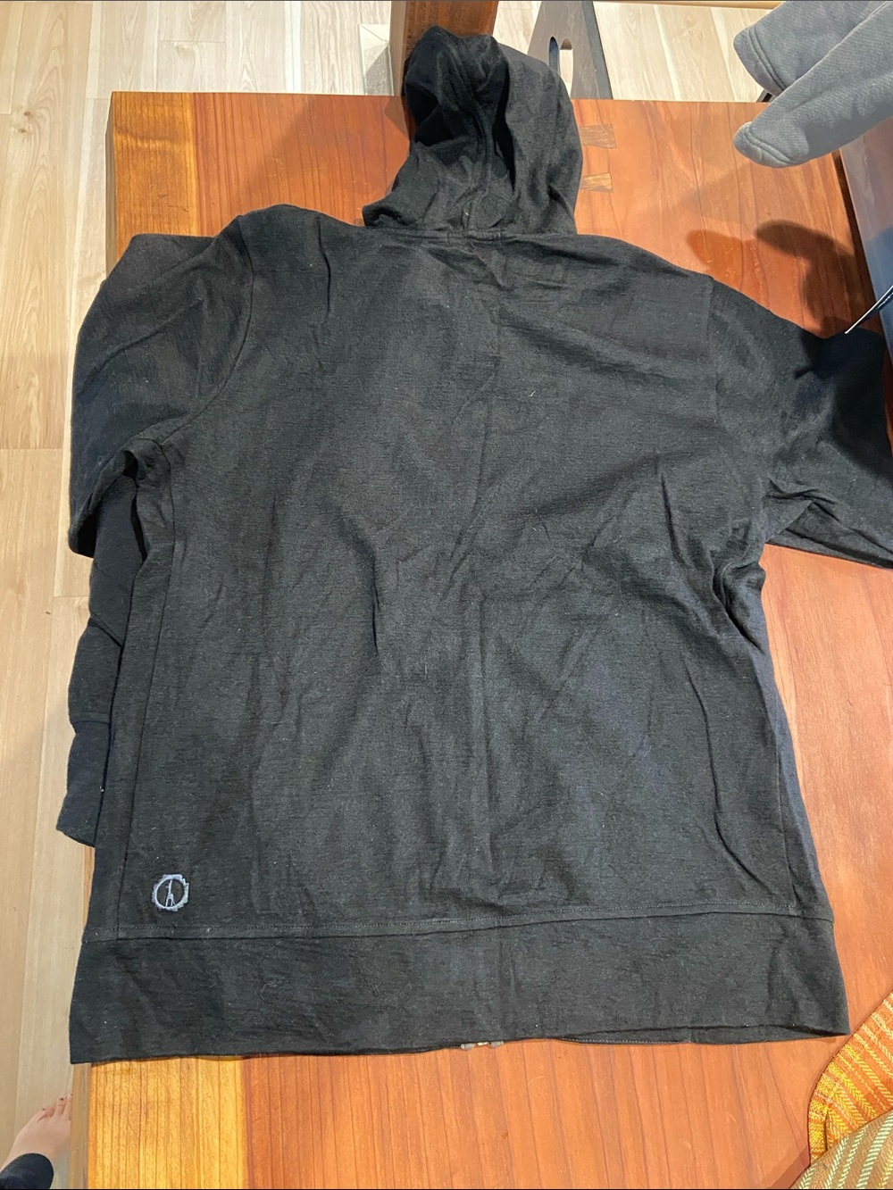 PAKA Breathe Zip-Up Hoodie - Picture 5 of 7
